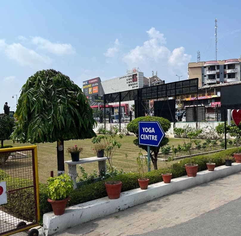 Babu Banarasi Das University Lucknow Campus photo 3